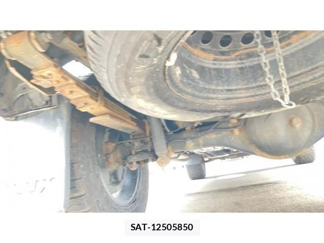 Toyota HILUX TRUCK 2022-03 7219537-11