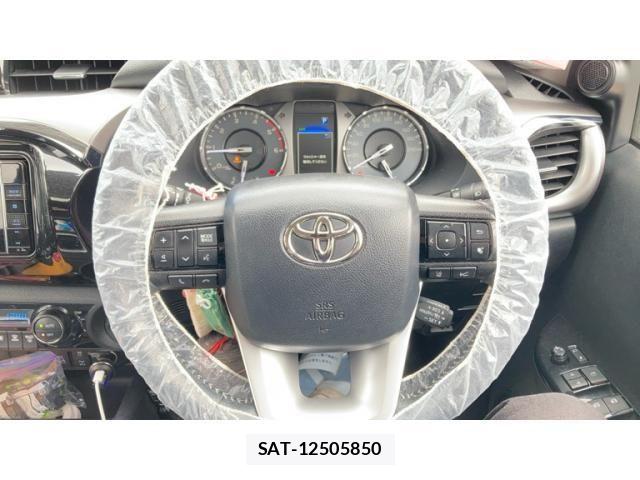 Toyota HILUX TRUCK 2022-03 7219537-17