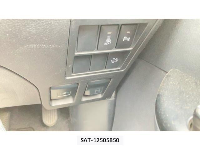 Toyota HILUX TRUCK 2022-03 7219537-18