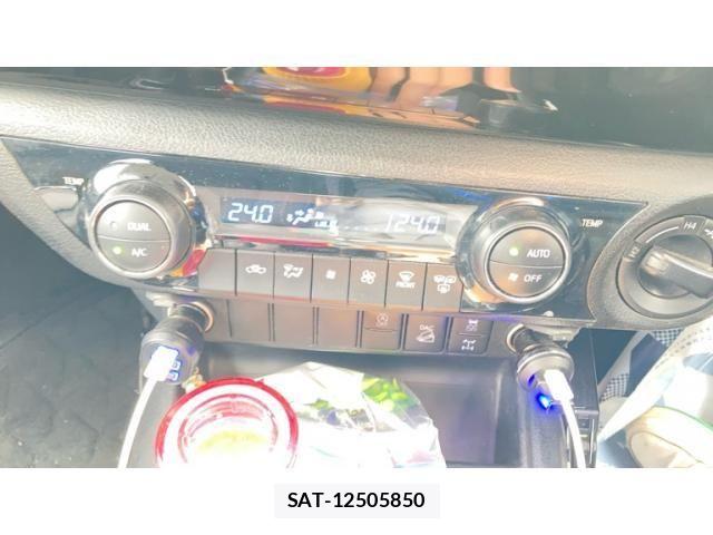 Toyota HILUX TRUCK 2022-03 7219537-21