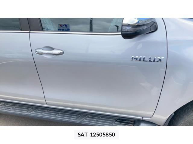 Toyota HILUX TRUCK 2022-03 7219537-2