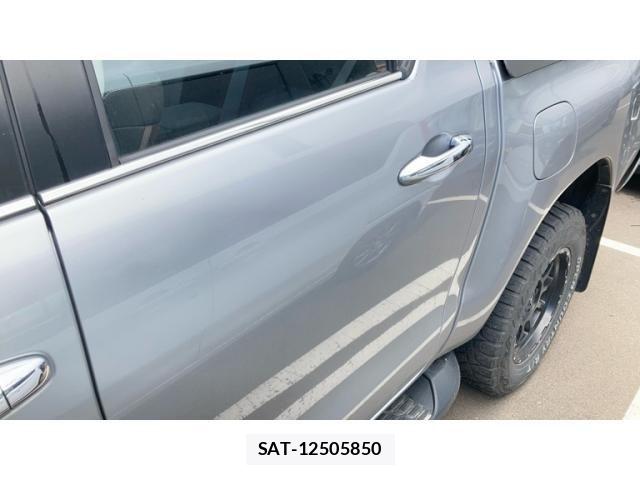 Toyota HILUX TRUCK 2022-03 7219537-7