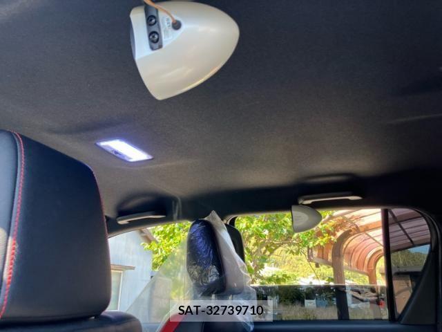 Toyota HILUX TRUCK 2022-04 7219535-15