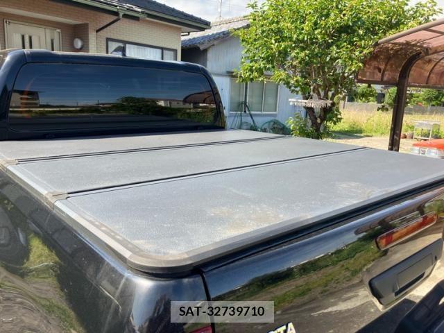 Toyota HILUX TRUCK 2022-04 7219535-4