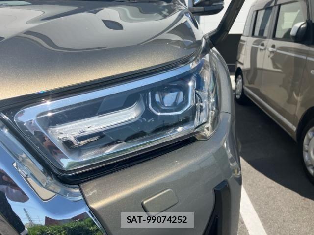 Toyota HILUX TRUCK 2021-03 7219536-9