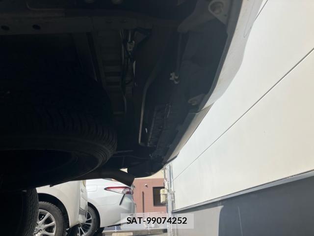 Toyota HILUX TRUCK 2021-03 7219536-26