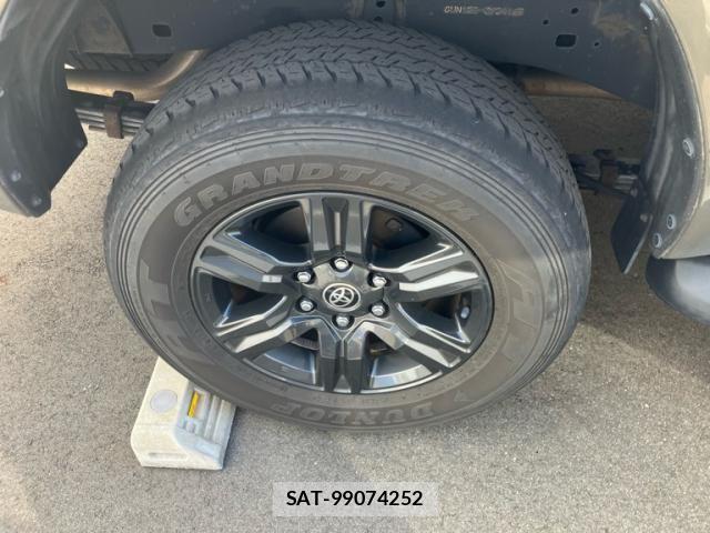 Toyota HILUX TRUCK 2021-03 7219536-5