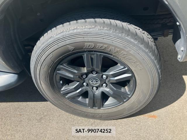 Toyota HILUX TRUCK 2021-03 7219536-6
