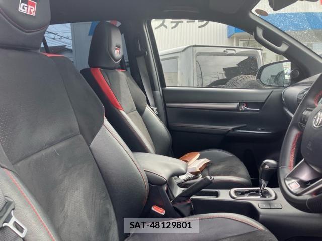 Toyota HILUX TRUCK 2023-06 7251034-13