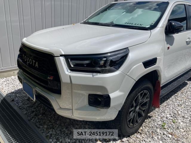 Toyota HILUX TRUCK 2024-08 7251032-0