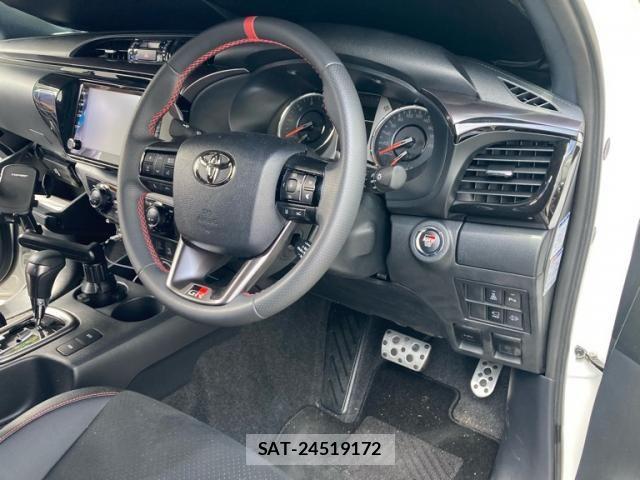Toyota HILUX TRUCK 2024-08 7251032-11