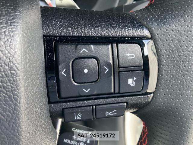 Toyota HILUX TRUCK 2024-08 7251032-17