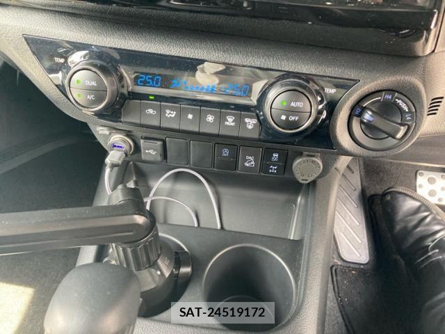 Toyota HILUX TRUCK 2024-08 7251032-21