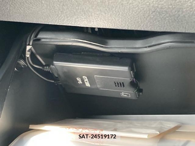 Toyota HILUX TRUCK 2024-08 7251032-24