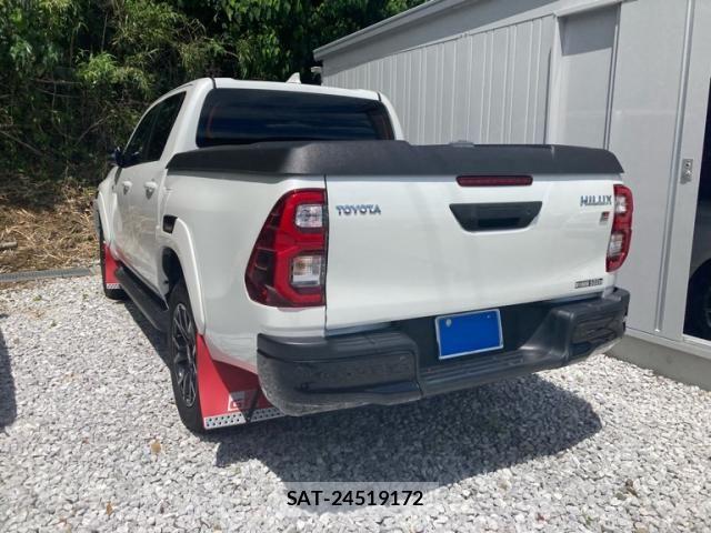 Toyota HILUX TRUCK 2024-08 7251032-3
