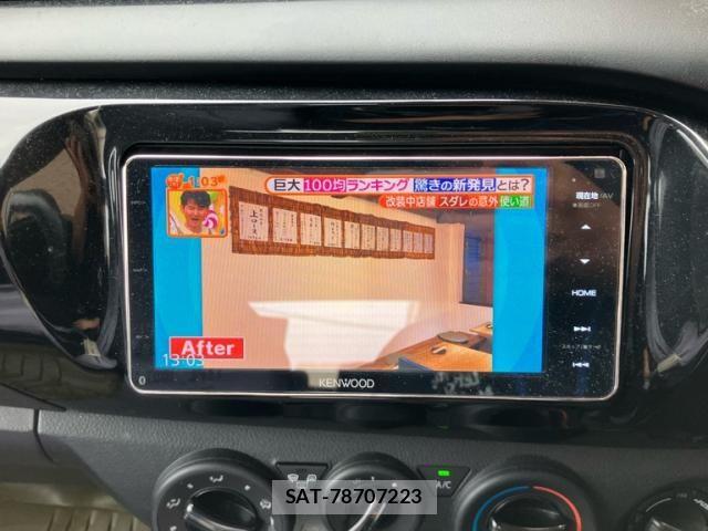 Toyota HILUX TRUCK 2017-11 7250262-16