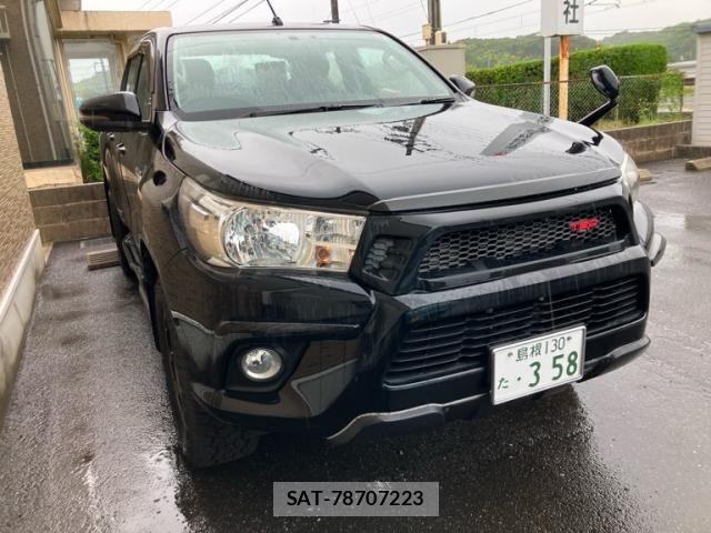 Toyota HILUX TRUCK 2017-11 7250262-1