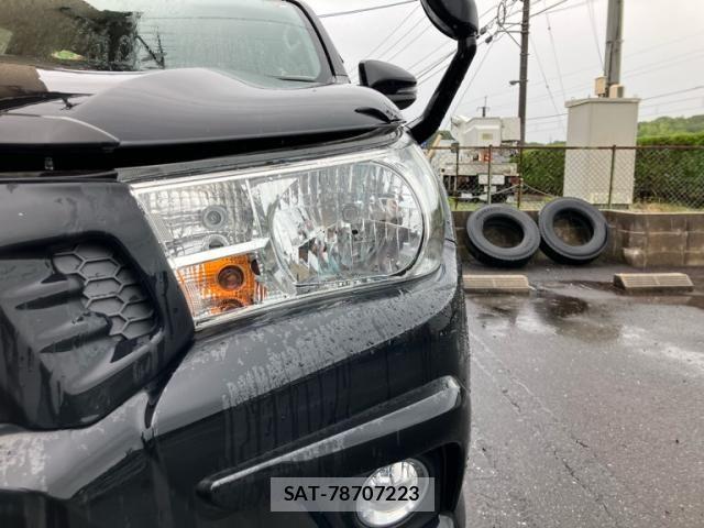 Toyota HILUX TRUCK 2017-11 7250262-20