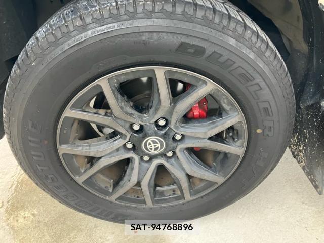 Toyota HILUX TRUCK 2023-07 7272026-7