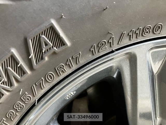 Toyota HILUX TRUCK 2021-06 7272027-11