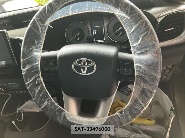 Toyota HILUX TRUCK 2021-06 7272027-19