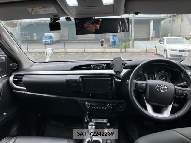 Toyota HILUX TRUCK 2021-09 7327479-10