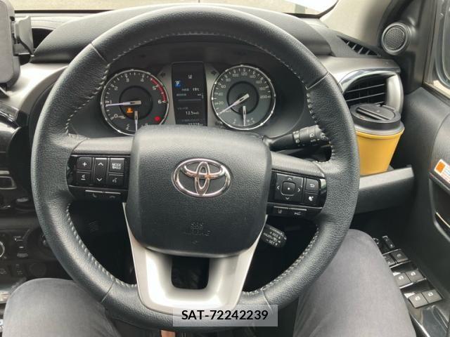Toyota HILUX TRUCK 2021-09 7327479-14