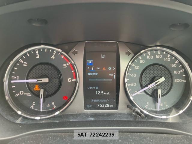 Toyota HILUX TRUCK 2021-09 7327479-15