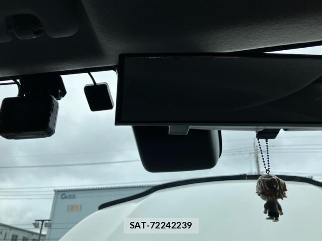 Toyota HILUX TRUCK 2021-09 7327479-23