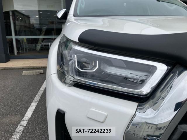 Toyota HILUX TRUCK 2021-09 7327479-5