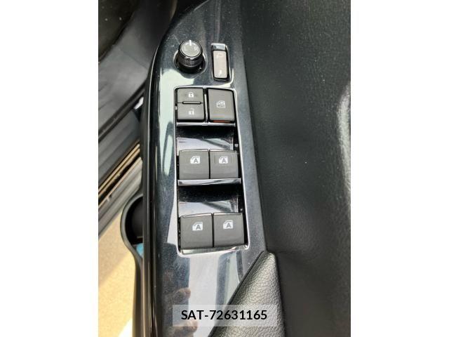 Toyota HILUX TRUCK 2023-05 7327473-10