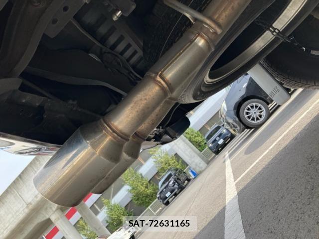 Toyota HILUX TRUCK 2023-05 7327473-6