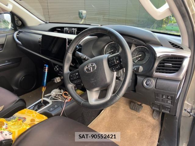 Toyota HILUX TRUCK 2020-09 7327474-11