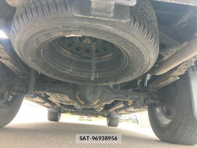 Toyota HILUX TRUCK 2021-01 7327476-10