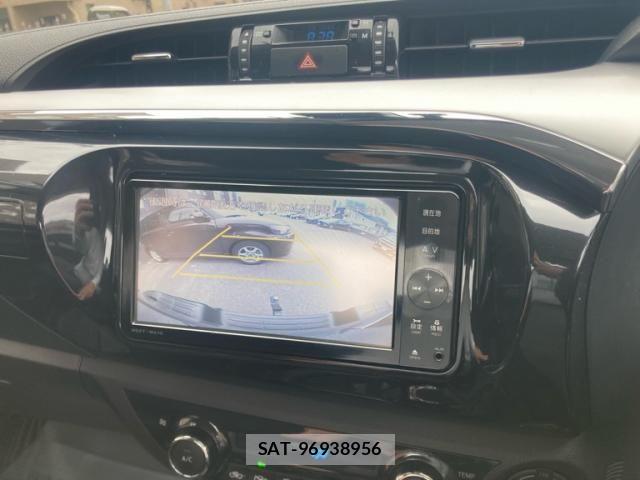 Toyota HILUX TRUCK 2021-01 7327476-21