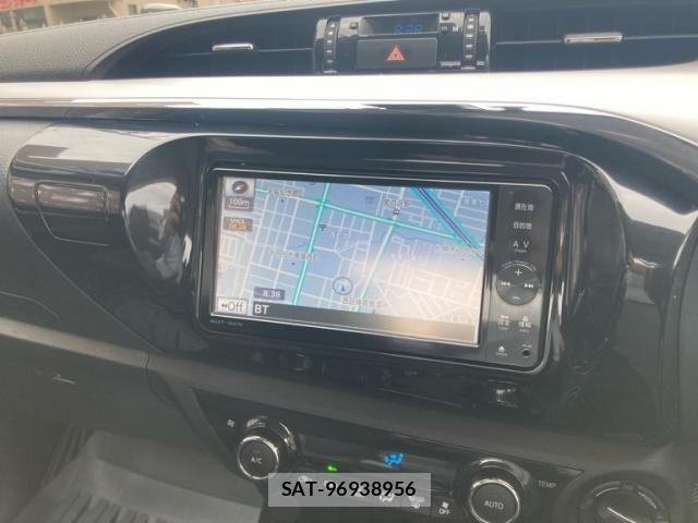Toyota HILUX TRUCK 2021-01 7327476-23