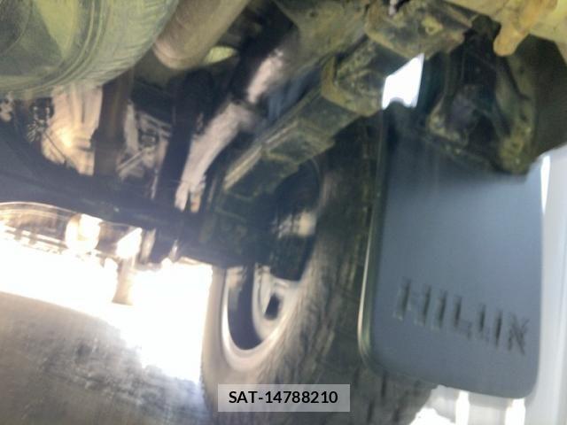 Toyota HILUX TRUCK 2019-06 7327478-11