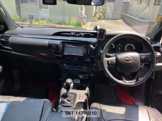 Toyota HILUX TRUCK 2019-06 7327478-16