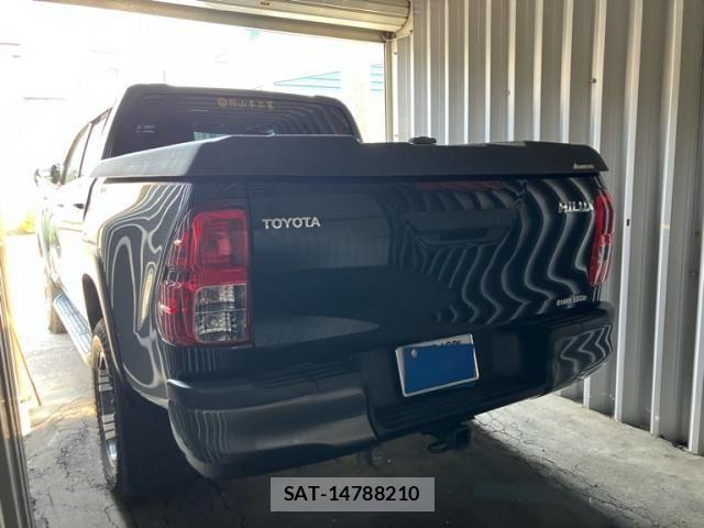 Toyota HILUX TRUCK 2019-06 7327478-5