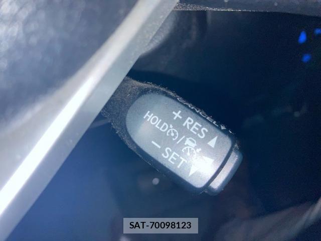 Toyota HILUX TRUCK 2021-06 7358093-15