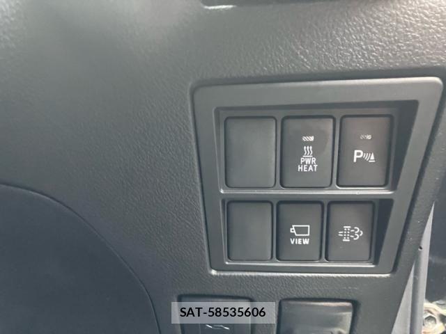 Toyota HILUX TRUCK 2022-12 7358090-17