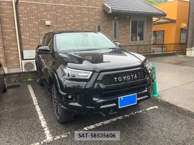 Toyota HILUX TRUCK 2022-12 7358090-1