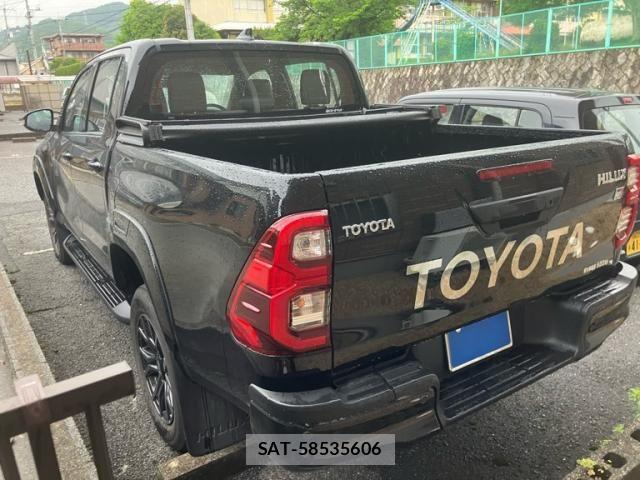 Toyota HILUX TRUCK 2022-12 7358090-3