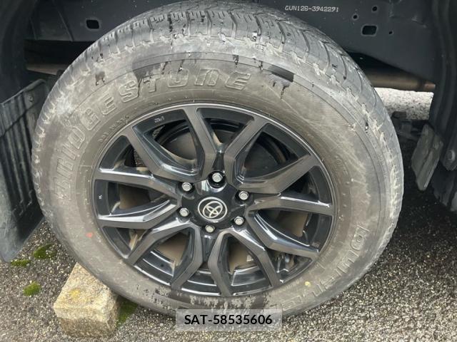 Toyota HILUX TRUCK 2022-12 7358090-6