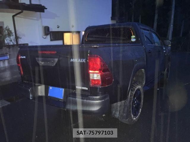 Toyota HILUX TRUCK 2019-04 7358098-6