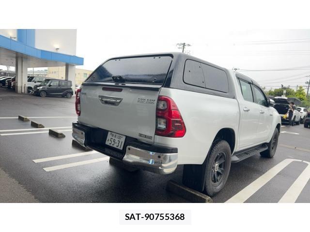 Toyota HILUX TRUCK 2024-07 7358091-1