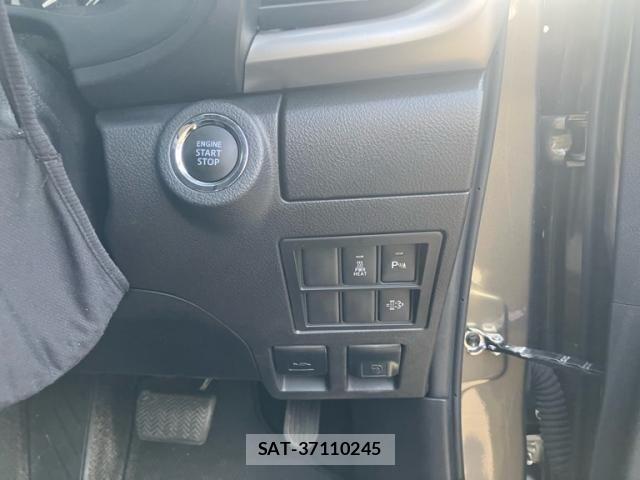 Toyota HILUX TRUCK 2022-08 7358089-10