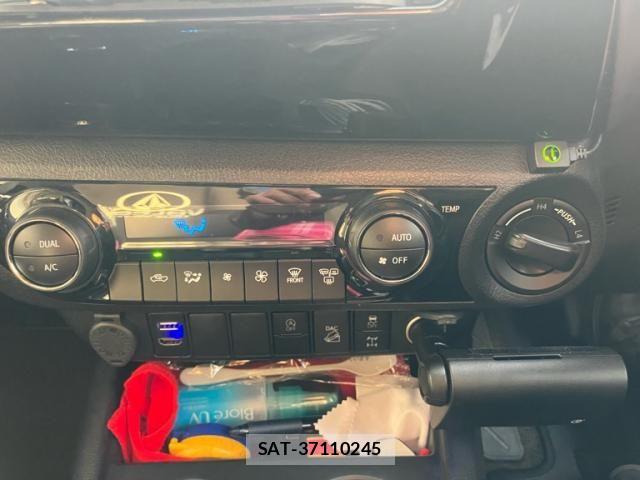 Toyota HILUX TRUCK 2022-08 7358089-17