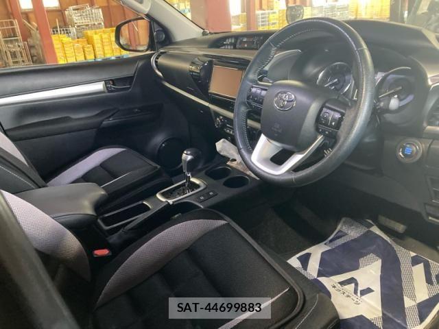 Toyota HILUX TRUCK 2021-06 7358088-12