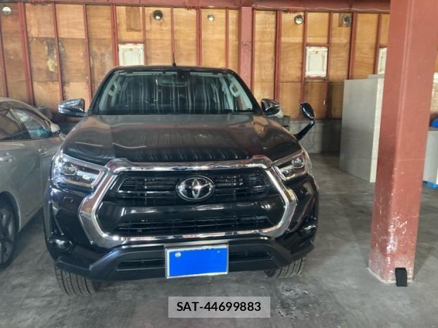 Toyota HILUX TRUCK 2021-06 7358088-2